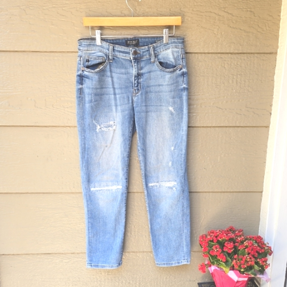 Judy Blue Light Blue Boyfriend Jeans Sz 11/30